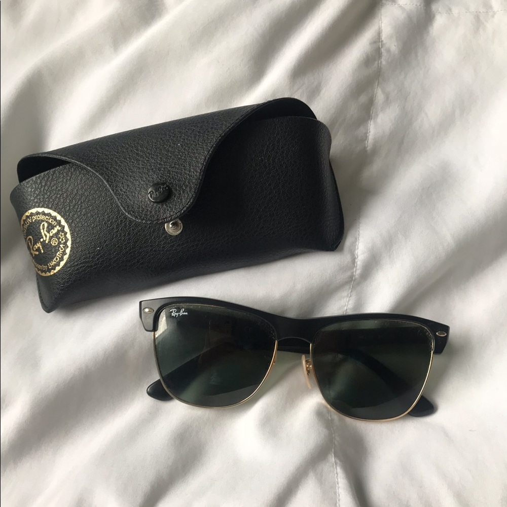 Barely worn Ray-Bans!